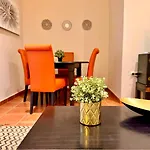 Modern Duplex Center 2d2b