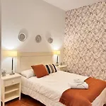 Modern Duplex Center 2d2b 公寓