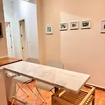 Modern Duplex Center 2d2b 公寓 *