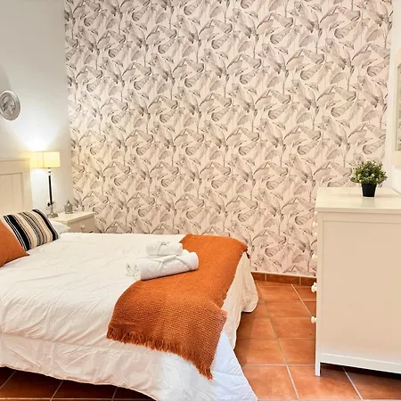 Modern Duplex Center 2d2b Apartment *